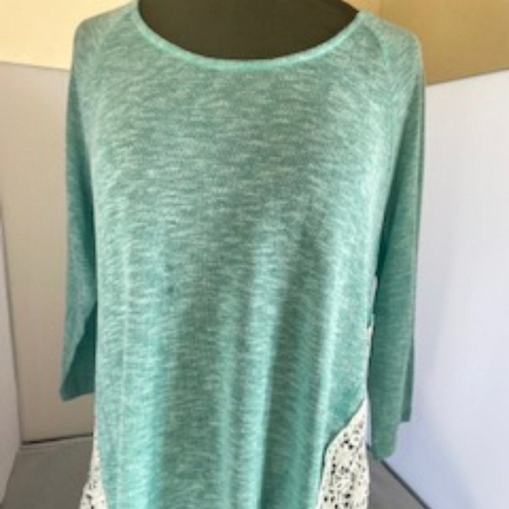 Mint Tunic w Lace Sides